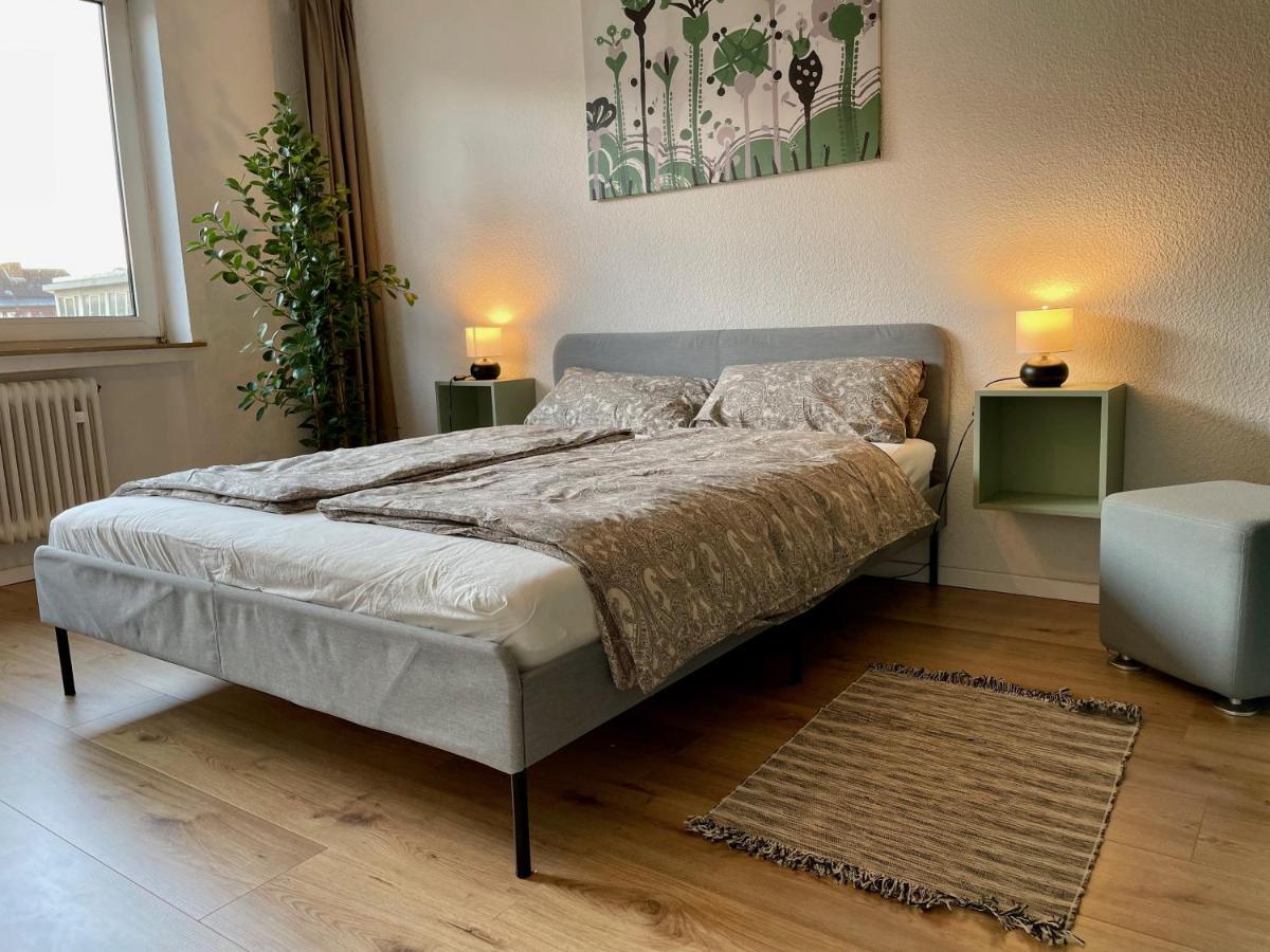 Purple Kitchen - Apartment Mit Grosser Wohnkueche Μπρέμερχαφεν Εξωτερικό φωτογραφία