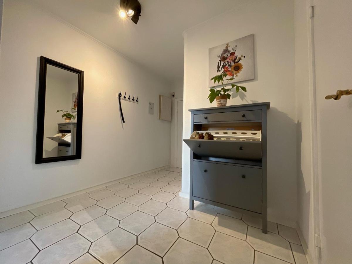 Purple Kitchen - Apartment Mit Grosser Wohnkueche Μπρέμερχαφεν Εξωτερικό φωτογραφία